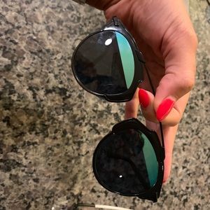 Dior sunnies